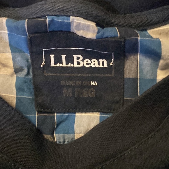 🍍LLBEAN TSHIRT🍍size medium 🍍T-1 - Picture 2 of 2